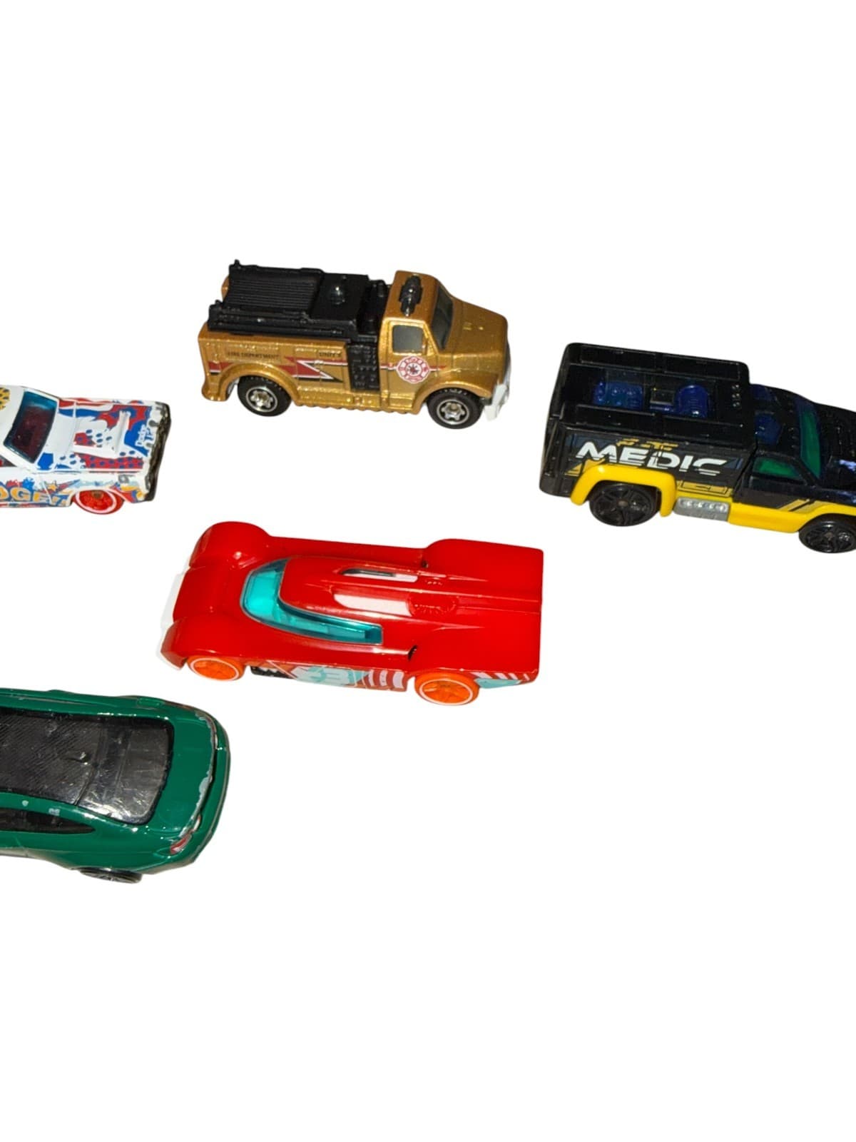 Lot of 9 Vintage Die-cast Toy Vehicles Multicolor Dodge Pickup Truck Medic - Thumbnail 5