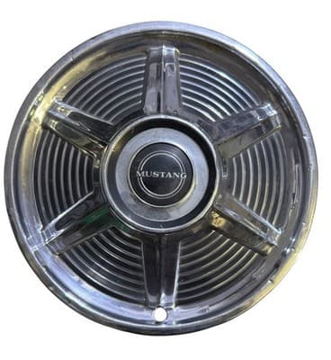 1965 Ford Mustang Hubcap Rim Lug Wheel Cover Hub Cap OEM USED - Thumbnail 2