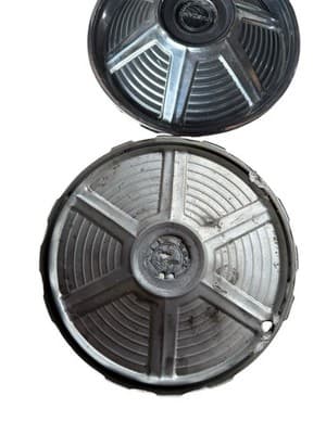 1965 Ford Mustang Hubcap Rim Lug Wheel Cover Hub Cap OEM USED - Thumbnail 6