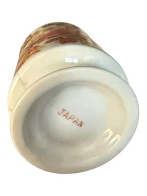 Vintage 1970s Japan Pedestal Mug Red Cardinals Autumn Floral Cream - Thumbnail 5