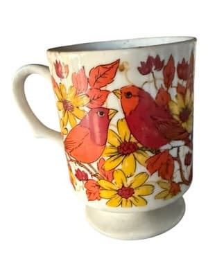 Vintage 1970s Japan Pedestal Mug Red Cardinals Autumn Floral Cream - Thumbnail 2