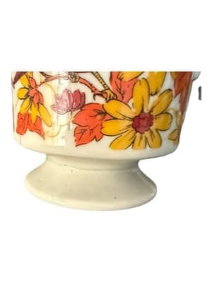 Vintage 1970s Japan Pedestal Mug Red Cardinals Autumn Floral Cream - Thumbnail 7