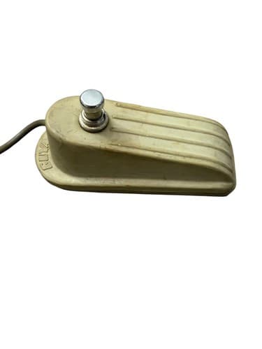 Vintage Guyatone Footswitch Reverb - Image 1
