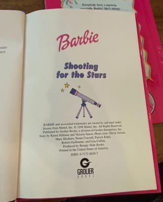 VTG 1998 Barbie Shooting for the Stars & Lucky Skates Grolier Books Lot of 2 - Thumbnail 5