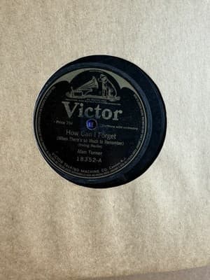 Vintage Vinyl Record Holder With 10 78rpm Albums Multiple Artists Included - Thumbnail 4