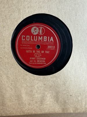 Vintage Vinyl Record Holder With 10 78rpm Albums Multiple Artists Included - Thumbnail 8