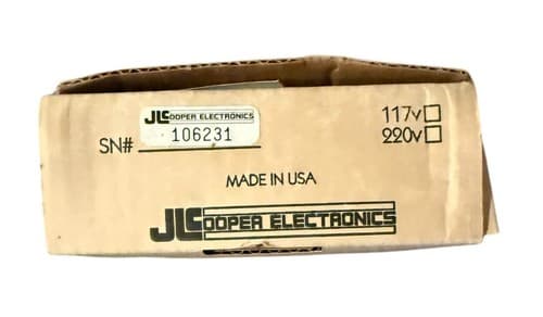 JL Cooper Electronics MacNexus MIDI Interface Model 39985 - Thumbnail 2