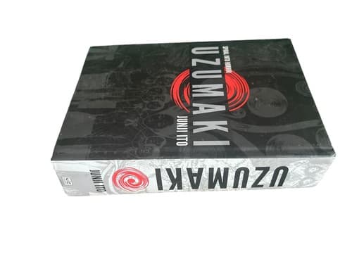 Uzumaki by Junji Ito Hardcover Edition - Spiral Into Horror Manga - Thumbnail 4