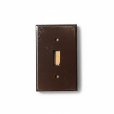 5 Vintage Leviton Bakelite Toggle Switch Wall Plates Brown NOS - Thumbnail 2