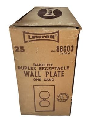 Lot of 5 Vintage Leviton Bakelite Duplex Receptacle Wall Plates Ivory - Thumbnail 4