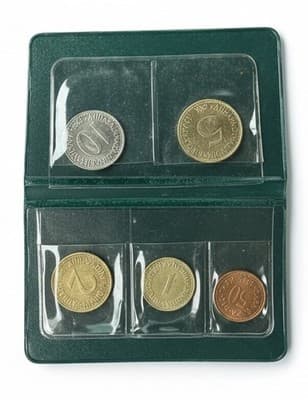 1984 SFR Yugoslavia Uncirculated 5-Coin Set Original Green Folder Serbian - Image 1