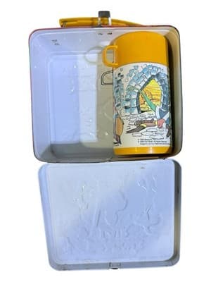 VINTAGE ALADDIN DRAGONS LAIR METAL LUNCH BOX & THERMOS 1983 Great Find! - Thumbnail 4