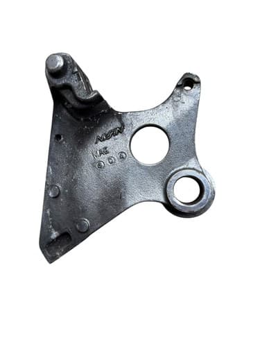 Honda CBR900RR Fireblade SC33 (97') Rear Brake Support Bracket 43110-MAE-016 - Thumbnail 2