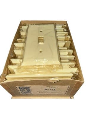 25ct Case Vintage Merit Ivory Toggle Switch Wall Plates 1-Gang Bakelite 92071 - Thumbnail 4
