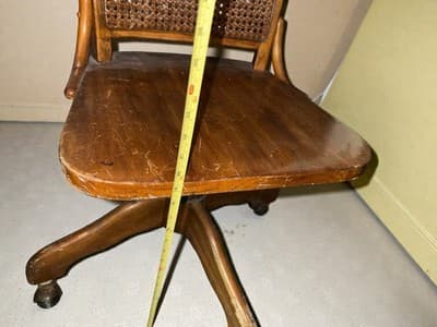 Vintage Caned Back Oak Wood Office, Bankers Rolling Swivel Chair - Nice!! - Thumbnail 6