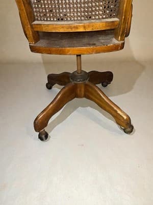 Vintage Caned Back Oak Wood Office, Bankers Rolling Swivel Chair - Nice!! - Thumbnail 9