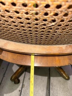 Vintage Caned Back Oak Wood Office, Bankers Rolling Swivel Chair - Nice!! - Thumbnail 10