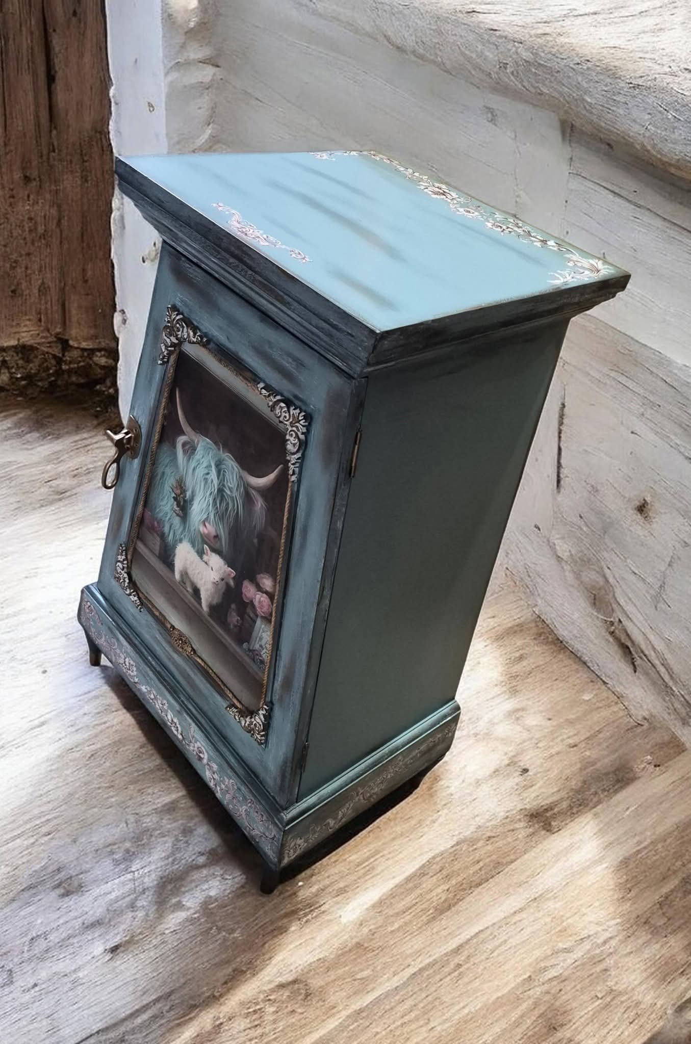 Vintage Blue Cabinet with Highland Cow Artwork - Thumbnail 2