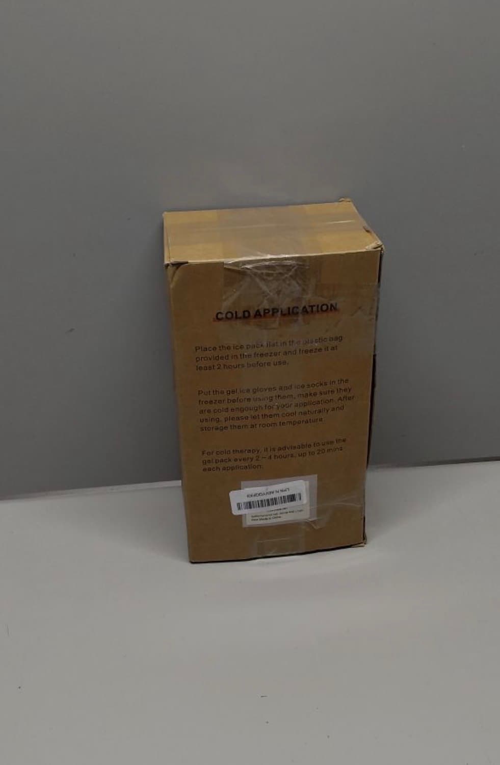SuzziPad Cold Therapy Socks for Pain Relief S/M - Thumbnail 2