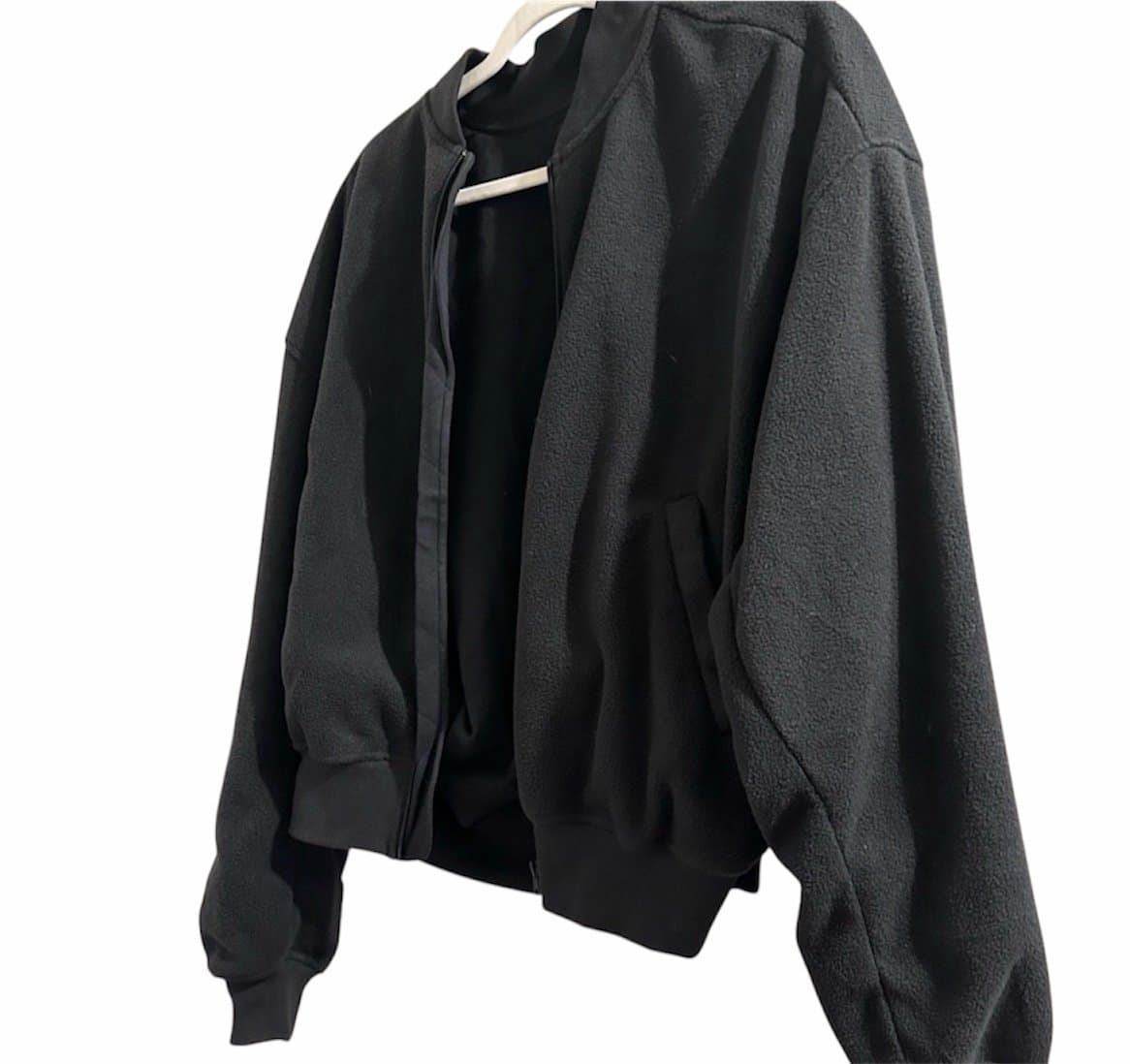 SKIMS Fleece Bomber Jacket in Black Onyx Size Large - Thumbnail 5