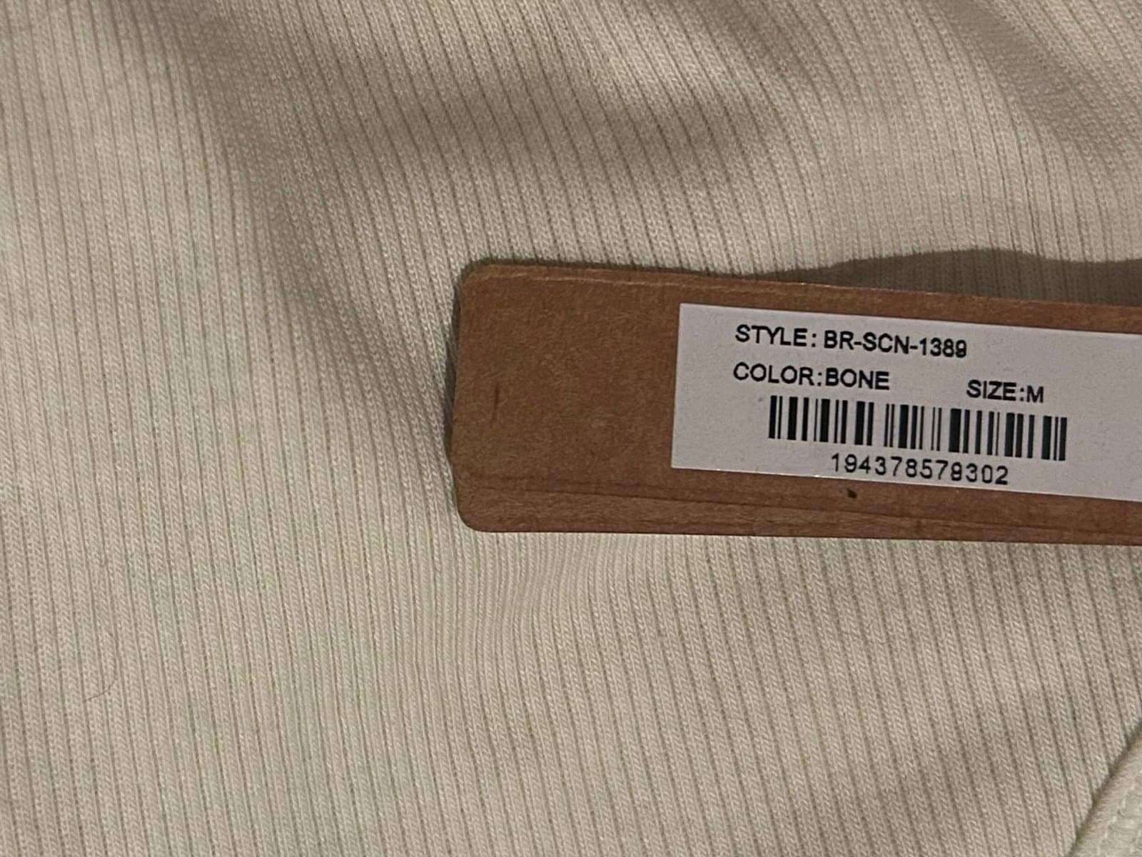 SKIMS Stretch Ribbed Scoop Bralette in Bone Size Medium NWT - Thumbnail 4