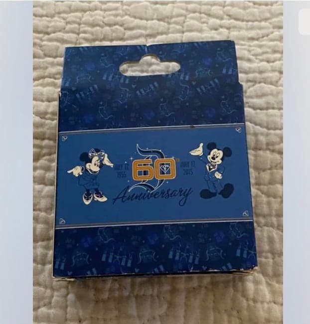 Disney Official Enamel Pin - 60th Anniversary - Limited Edition - Thumbnail 3