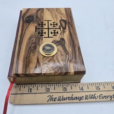 Hand Made Praying Hands Olive Wood King James Bible Holy Land Jerusalem Gift - Thumbnail 15