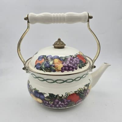 Vintage Lincoware Enamel Tea Kettle White CORNUCOPIA Fruit Farmhouse Kitchen - Thumbnail 2