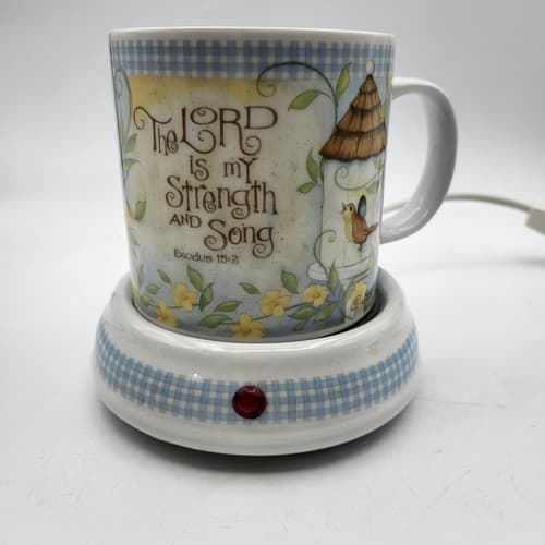 Beth Yarbrough Mug & Warmer The Lord is My Strength and Song Spring Blue Check - Image 1
