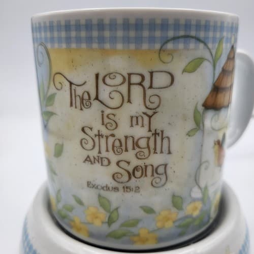 Beth Yarbrough Mug & Warmer The Lord is My Strength and Song Spring Blue Check - Thumbnail 5