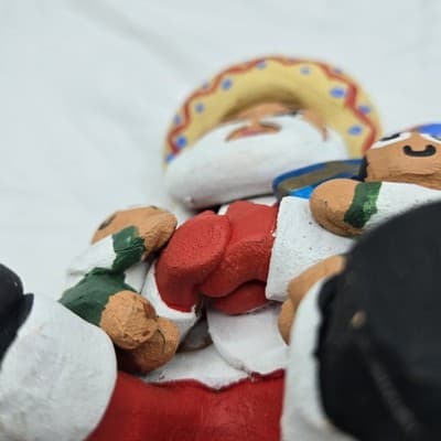 Ramey Pottery Santa Claus Storyteller Three Kids Presents Sack Signed Folk Art - Thumbnail 9