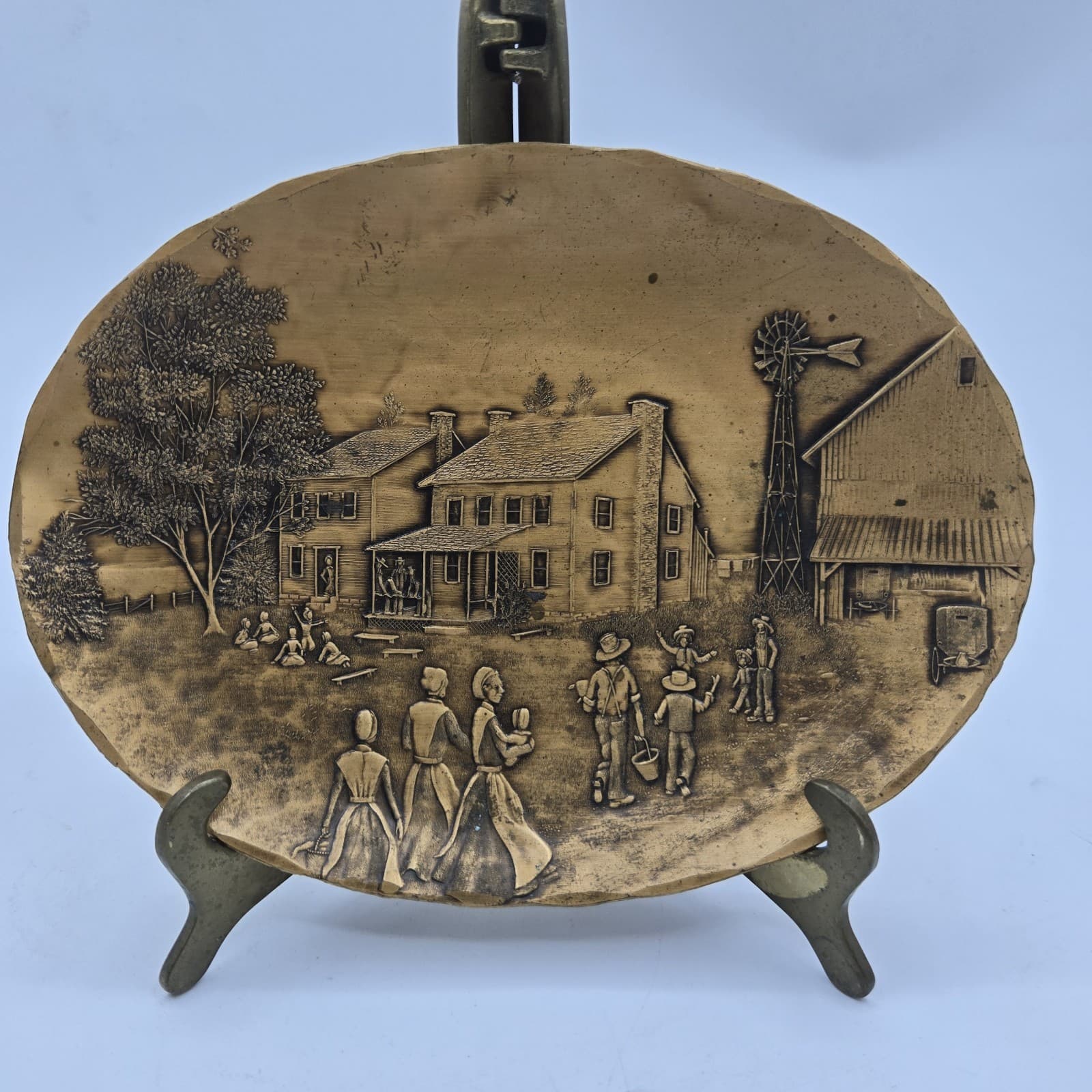 August Wendall Forge Handmade Solid Bronze Amish Famil Life Scene Oval Plate 4" - Thumbnail 2