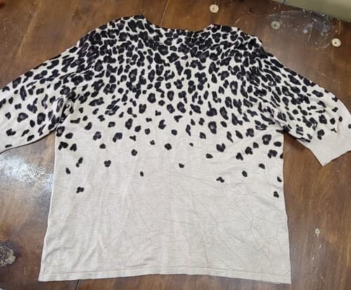 CB Womens Plus Sweater Leopard Tan 2XL Rayon Blend Knit Short Sleeve V-Neck - Thumbnail 2