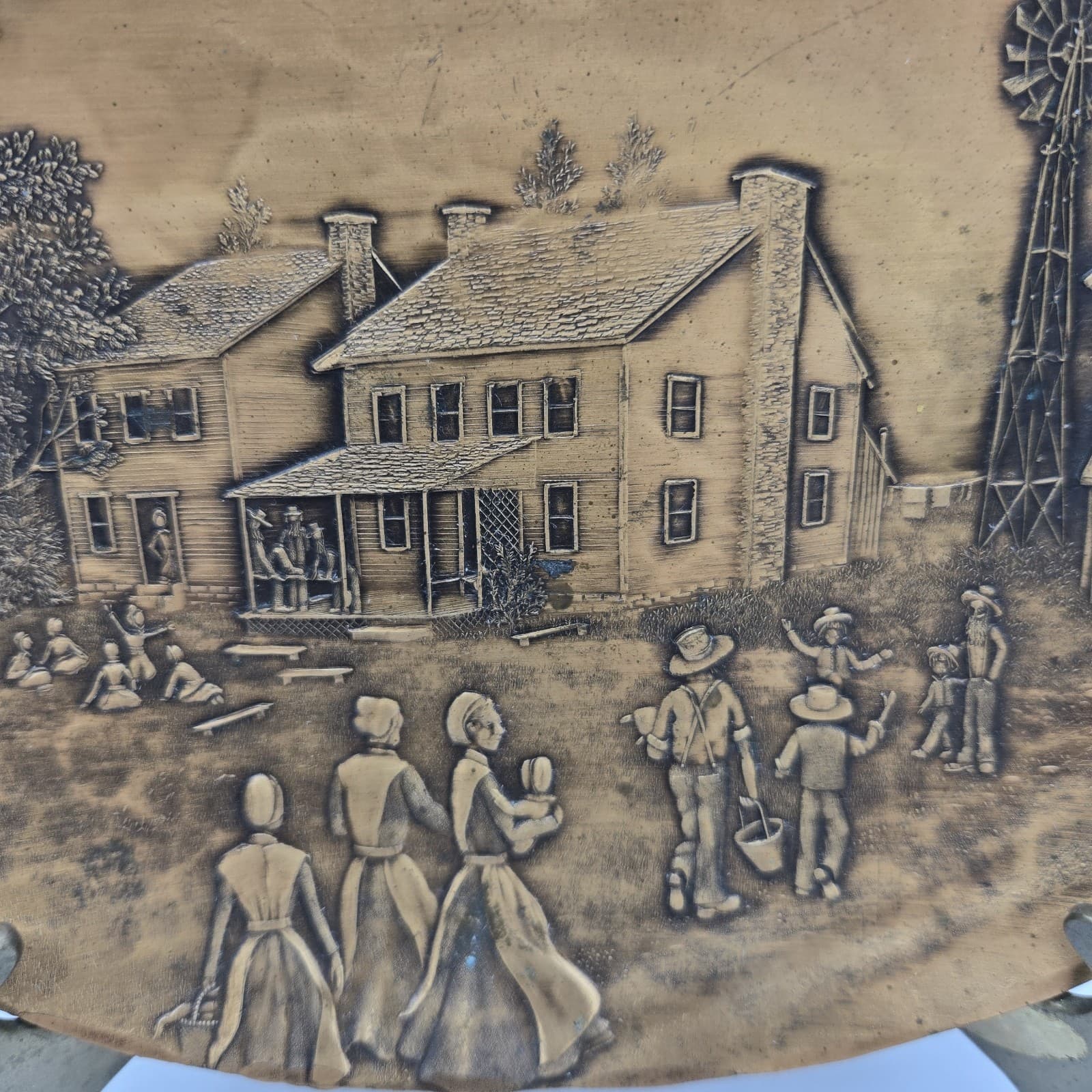 August Wendall Forge Handmade Solid Bronze Amish Famil Life Scene Oval Plate 4" - Thumbnail 5