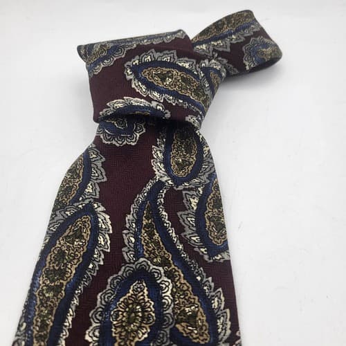 Halston Mens Tie Wine Print Paisley Leaf Imported Silk Handmade in USA Designer - Thumbnail 3