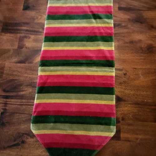 Christmas Pier 1 Long Runner Red Green Gold Velvet 14"x72" Striped Tassels - Thumbnail 3