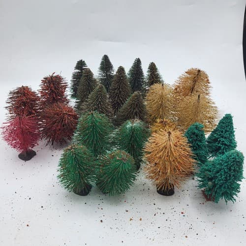 Vintage Mini Bottle Brush Trees Lot 24 Trees Green Red Gold 2-3" Tall Christmas - Thumbnail 2