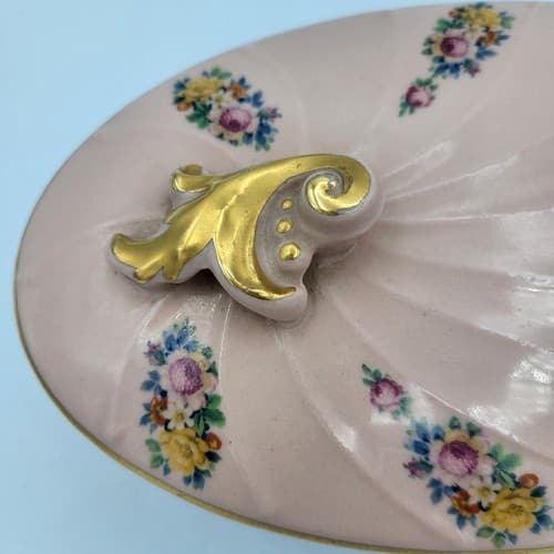 Vintage Oval Trinket Box Large Pale Pink Flowers Gold Trim Romantic Dresser Box - Thumbnail 5