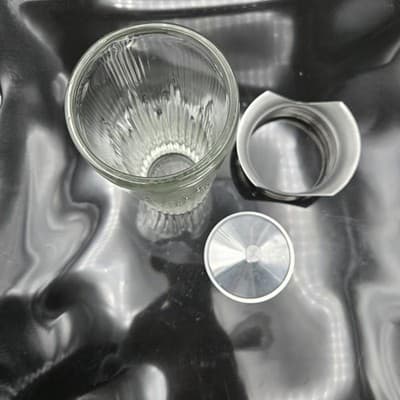 Vintage Cocktail Shaker Indiana Glass Barware Heavy Glass Bottom Aluminum Lid - Thumbnail 6