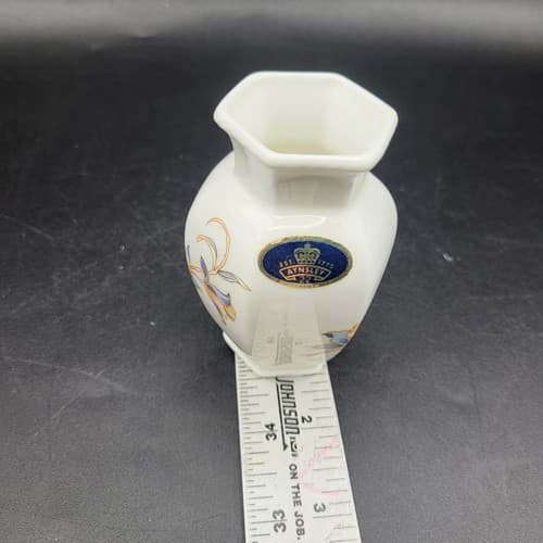 Aynsley Mini Vase Bone China White JUST ORCHIDS 3.25" Made in England Stamped - Thumbnail 9