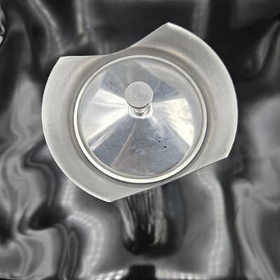 Vintage Cocktail Shaker Indiana Glass Barware Heavy Glass Bottom Aluminum Lid - Thumbnail 4