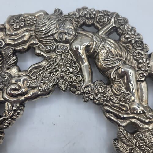Christmas Cherb Trivet Silverplate Wall Art Round Rubber Tip Feet MCM - Thumbnail 4