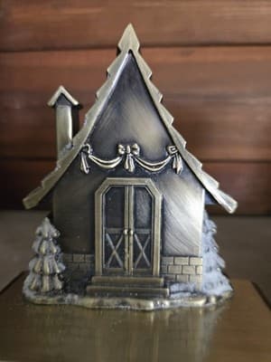VTG Christmas Stocking Holders Village Metal Set 4 Antique Brass Finish Heavy - Thumbnail 10