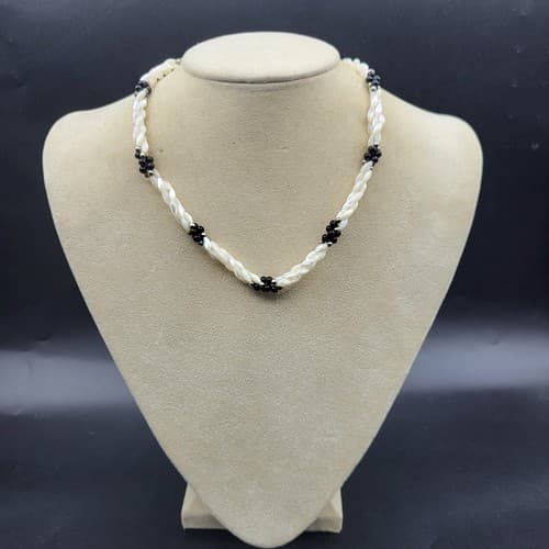 White Rice Pearl & Black Onyx Torsade Necklace 3 Multi Strand Gold Beads Vintage - Thumbnail 2