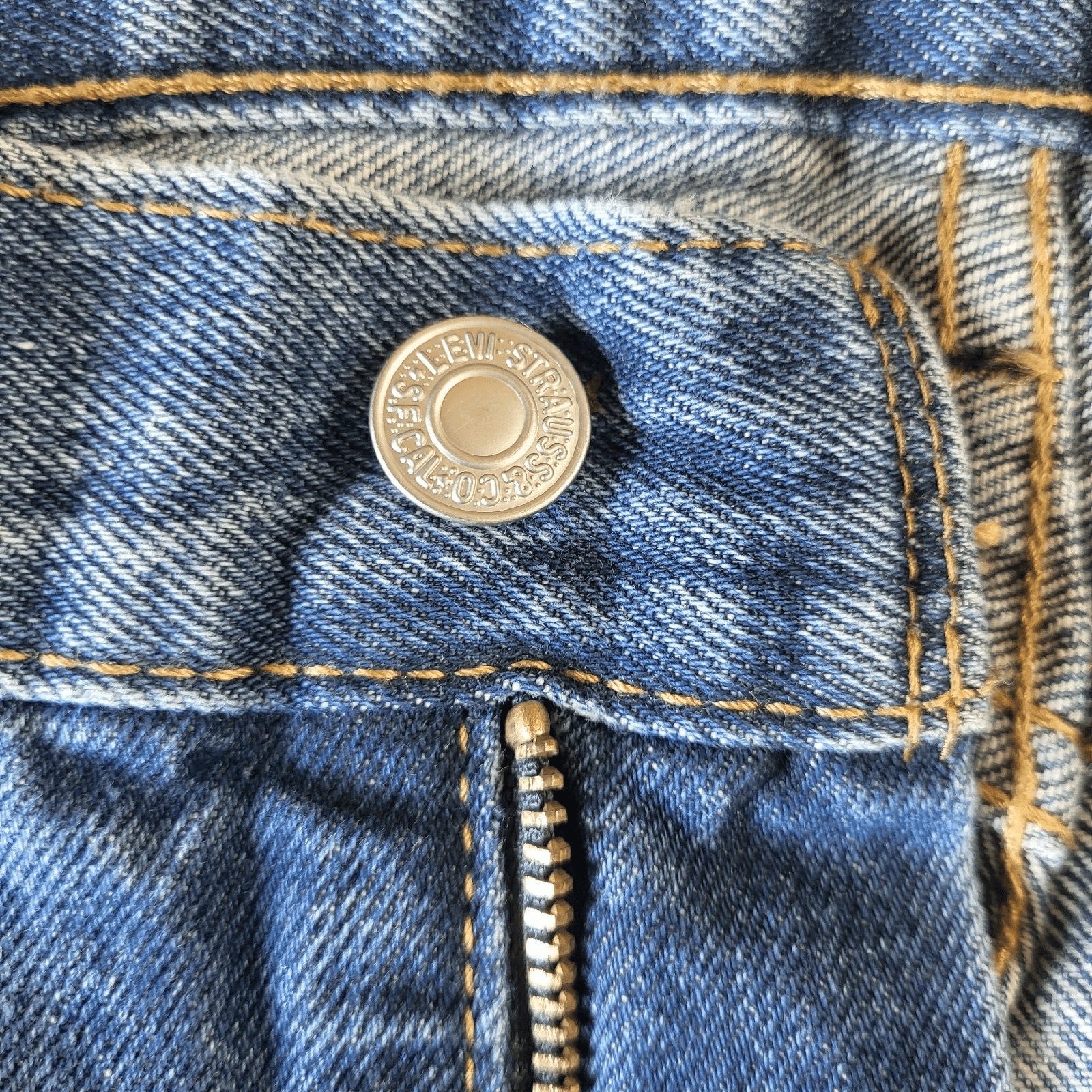 Levis 505 Mens Jeans 40x32 Fits 38x30 Blue Medium Wash Heavy Strudy Denim - Thumbnail 6