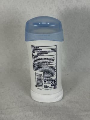Dove Original Clean Antiperspirant Deodorant Invisible Solid 2.6 Oz Sweet & Odor - Thumbnail 2