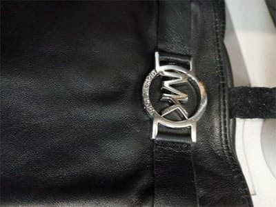 Early 2000s Michael Kors Black Leather Gloves w/ MK Logo – Size M VERY SOFT - Thumbnail 2