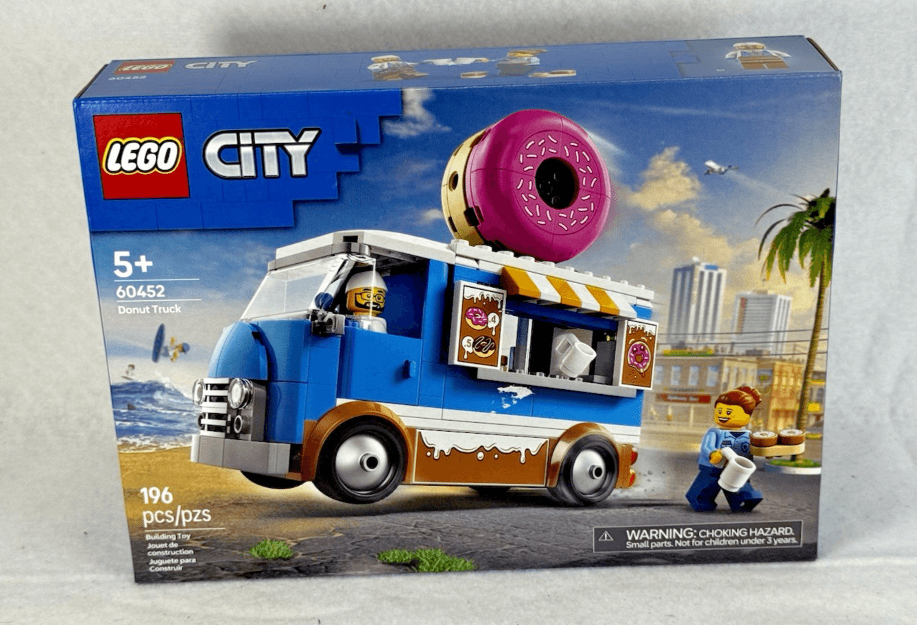 LEGO CITY #60452 DONUT TRUCK 196 PC. SET. NEW - Thumbnail 2