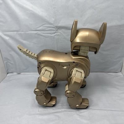 I-Cybie GOLD Robotic Dog NO REMOTE - NO CHARGER Not Tested - Thumbnail 3
