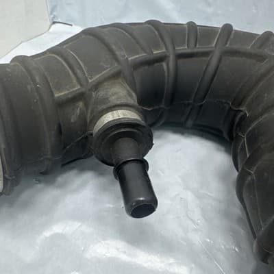 2005-2010 FORD MUSTANG 3.5L V6 AIR INTAKE HOSE TUBE OEM 4R3U-9R504-AE - Thumbnail 2